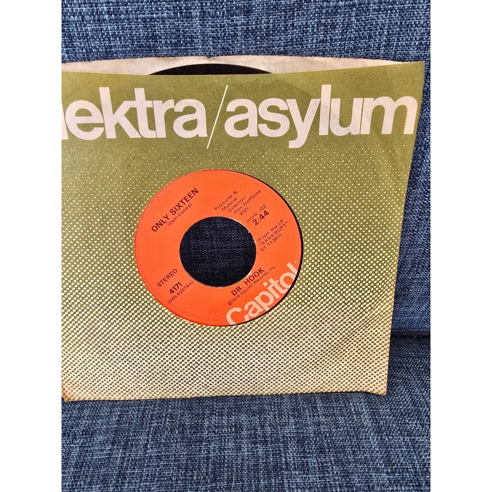 Dr Hook Only Sixteen Let Me Be Your Lover 7" Vinyl 45 RPM Capitol 4171 1975